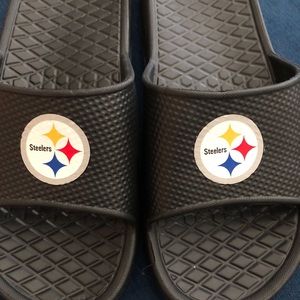 Mens Medium Steelers Slides